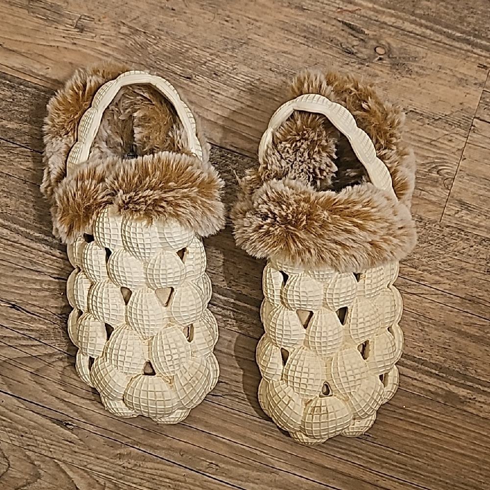 Olivia Miller Tan and Brown Cozy Slippers